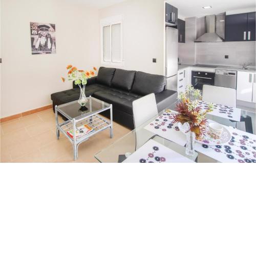 Awesome apartment in Alicante with 3 Bedrooms and WiFi