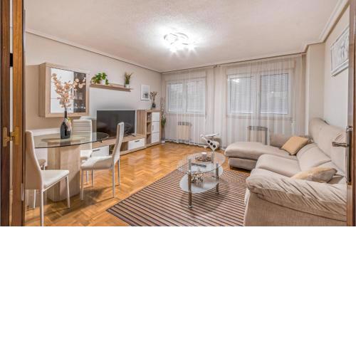 Awesome apartment in Gijn with WiFi and 3 Bedrooms