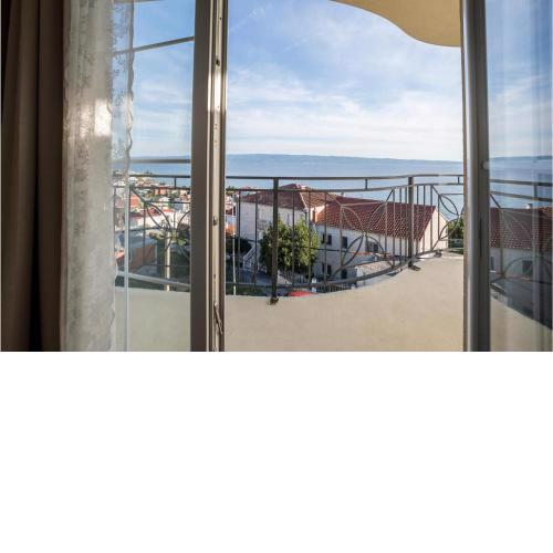 Awesome apartment in Podstrana with 1 Bedrooms