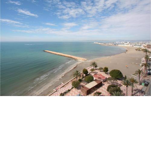 Awesome apartment in Santa Pola with 3 Bedrooms and WiFi