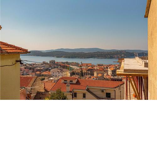 Awesome apartment in Sibenik with WiFi and 2 Bedrooms