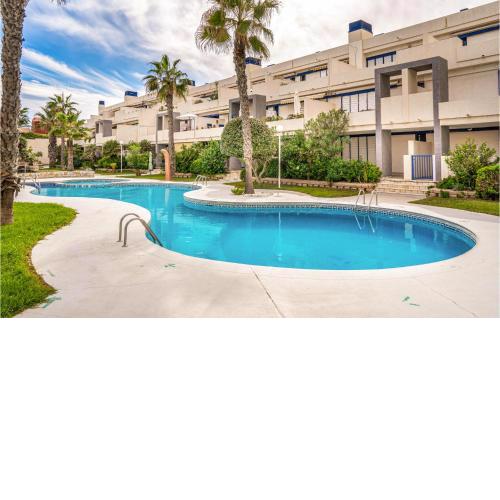 Awesome apartment in Torrevieja with Outdoor swimming pool, WiFi and 2 Bedrooms