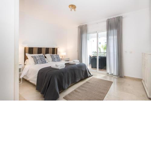 Awesome Apt pool and parking Puerto Banús - RDR267