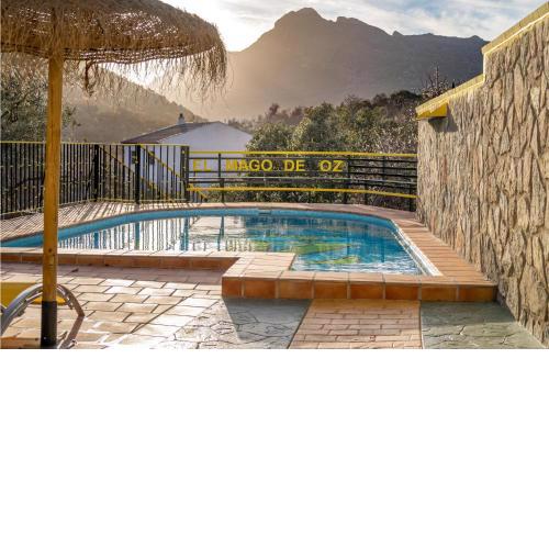 Awesome Home In Alfarnate With Wifi, Swimming Pool And 3 Bedrooms