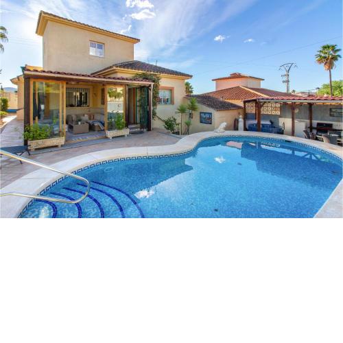 Awesome Home In Alfaz Del Pi With Wifi, Private Swimming Pool And Swimming Pool