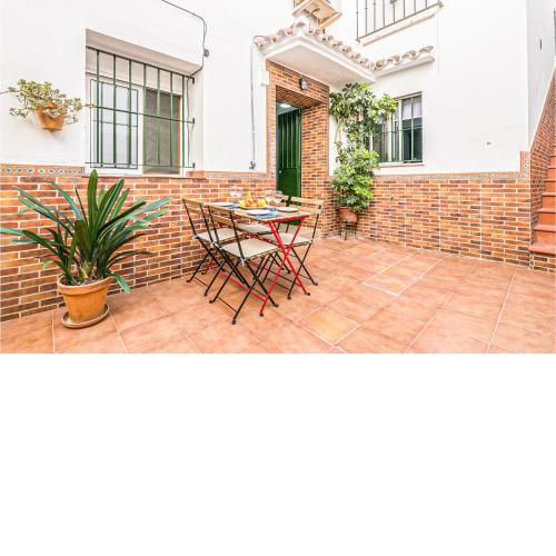 Awesome home in Arcos de la Frontera with WiFi and 3 Bedrooms