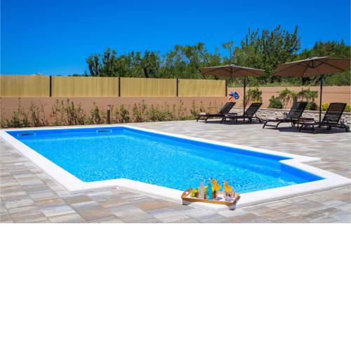 Awesome home in Kozino w/ Outdoor swimming pool and 5 Bedrooms