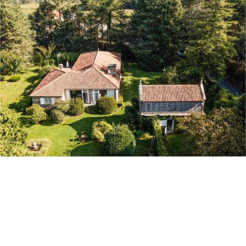 Awesome home in La Corua with 7 Bedrooms and WiFi