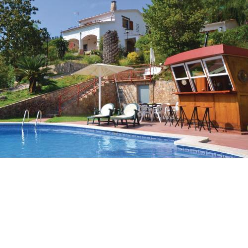 Awesome Home In Palafolls With 3 Bedrooms, Wifi And Outdoor Swimming Pool