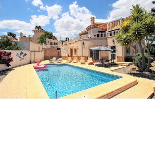 Awesome Home In San Miguel De Salinas With 6 Bedrooms, Wifi And Outdoor Swimming Pool