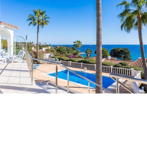 Awesome Home In Sotogrande With Outdoor Swimming Pool, Swimming Pool And 6 Bedrooms