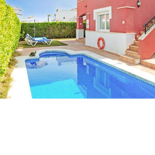 Awesome Home In Torre-pacheco With Wifi, Swimming Pool And 2 Bedrooms