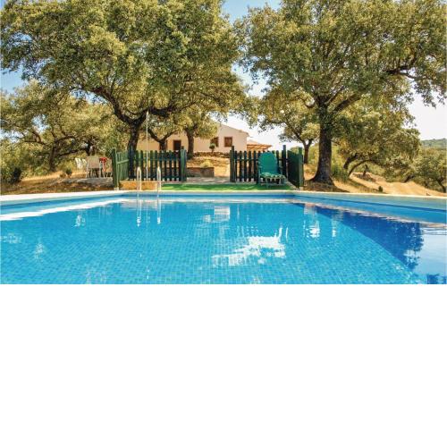 Awesome Home In Villaviciosa De Crdo, With 4 Bedrooms, Private Swimming Pool And Swimming Pool