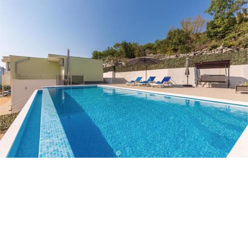 Awesome home in Zagvozd w/ Outdoor swimming pool and 3 Bedrooms