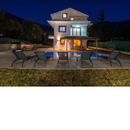 AYDIN VILLA