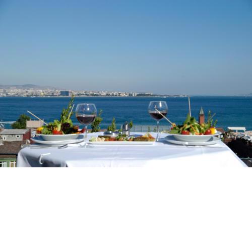 Azade Hotel