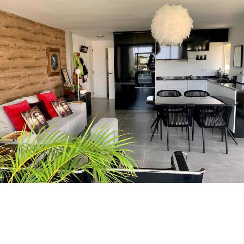 Azul Rentals Albir flat by Lighthouse