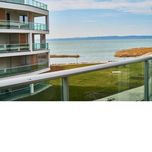Azúr Apartments - hostAID