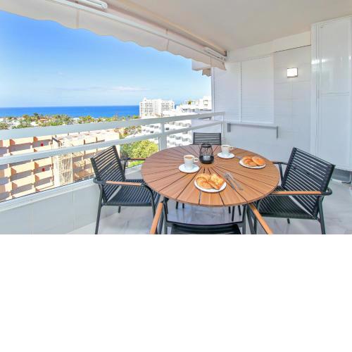 AZURE VIEW Ponderosa 719