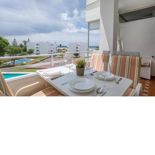 Azvalia - Valdelagrana Puerto Príncipe, Playa, piscina, parking