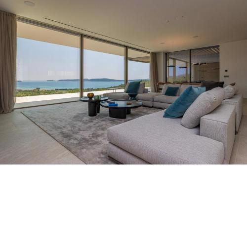 B Villa