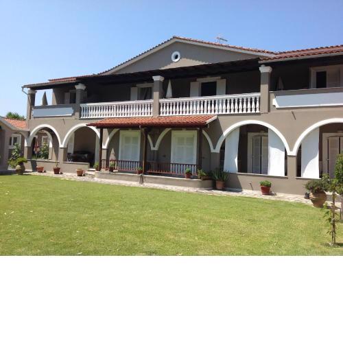 Babis Apartments & Studios Iremia