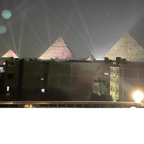 Badr pyramids inn