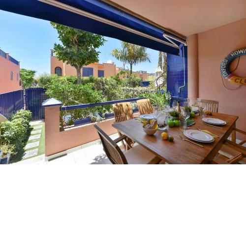 Bahia Meloneras AA153 by VillaGranCanaria