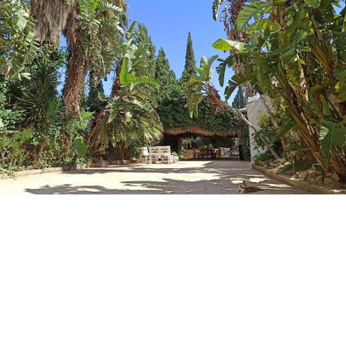 Bakit House - Casa rural con piscina