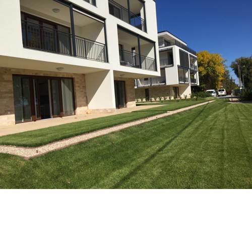 Balatoni Élmény2 - csopaki apartmanlakások, 20 méterre a Balatontól.