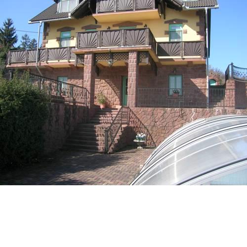 Balatoni Panoráma Villa