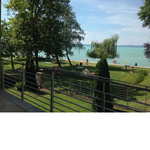 Balatoni Szellő Apartman
