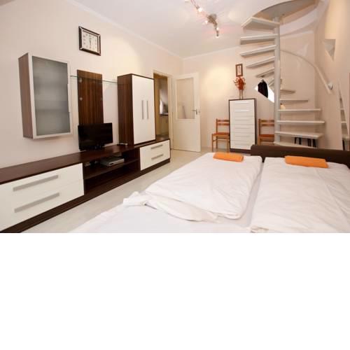 Balázs Kölcsey Apartment