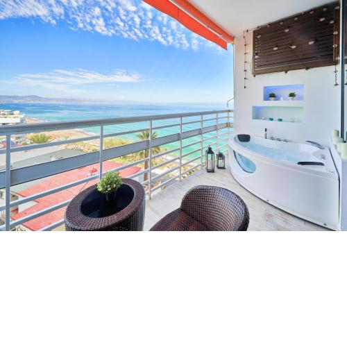 Balcón al mar Apartment Direct access to the beach