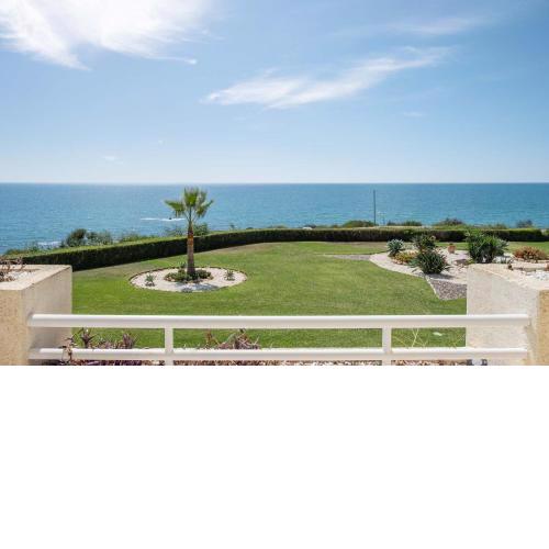 Balcones del Chaparral Peaceful Seafront by Alfresco Stays