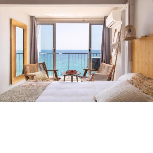 Banana Beach Boutique Studio