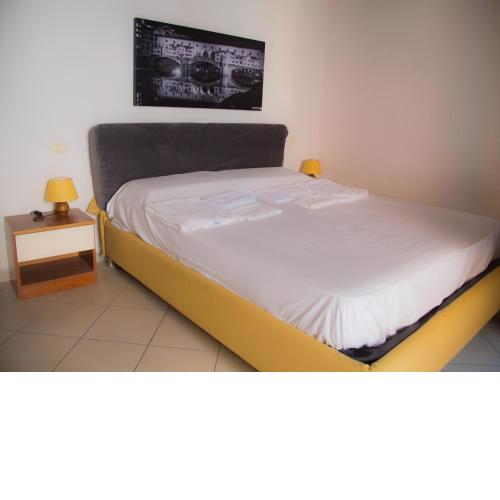 Bandinelli House