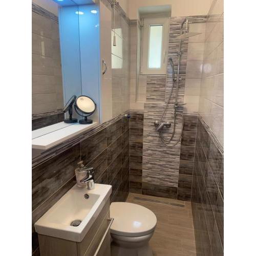 Banner Apartman