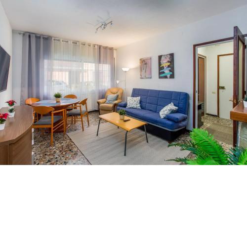 Barcelona coast apartment - only 5 minutes to the beach