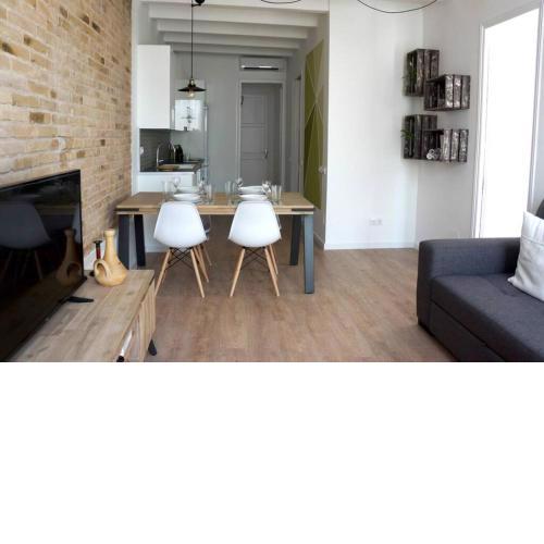 Barcelona Industrial Style Apartment