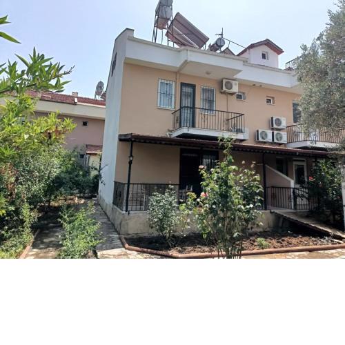 Barlas Villa