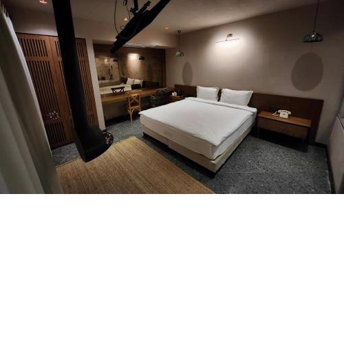 Barry Hotel
