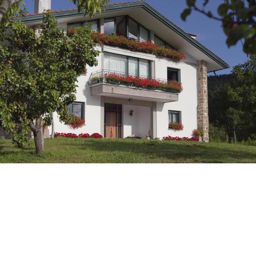 Basarte Cottage