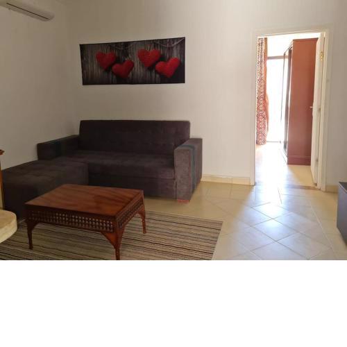 basic 2 bedroom apartment