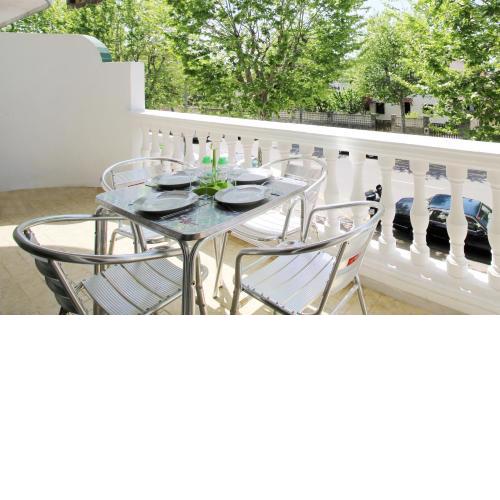 BASIC CONFORT Apartamento Port Emporda 0195
