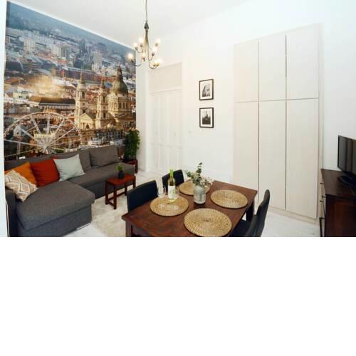 Basilica Boutique Apartment in the Center + AC