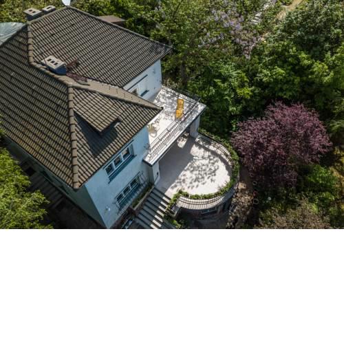 Bauer Villa