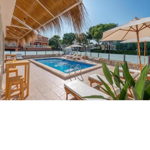 Bauló Mar Apartments