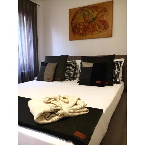 B&B Fortuny