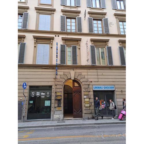 B&B LEONUM